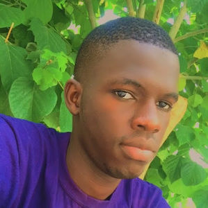 Meet your Posher, Thiam